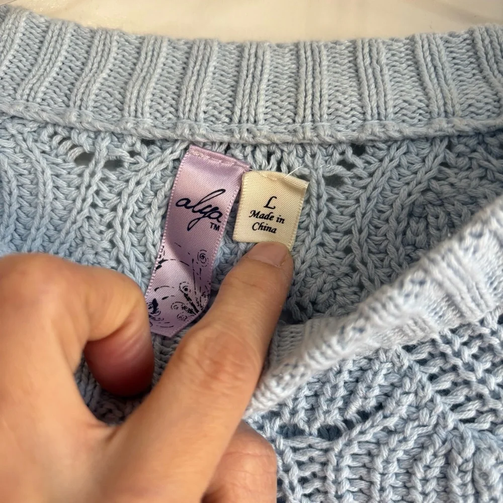 BN2 Alya Baby Blue Cable Knit Crochet Sweater‎ Puffed Slouchy Sleeve Large